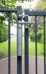 FERME PORTE EXTERIEUR APPLIQUE VERTICAL - 180°  